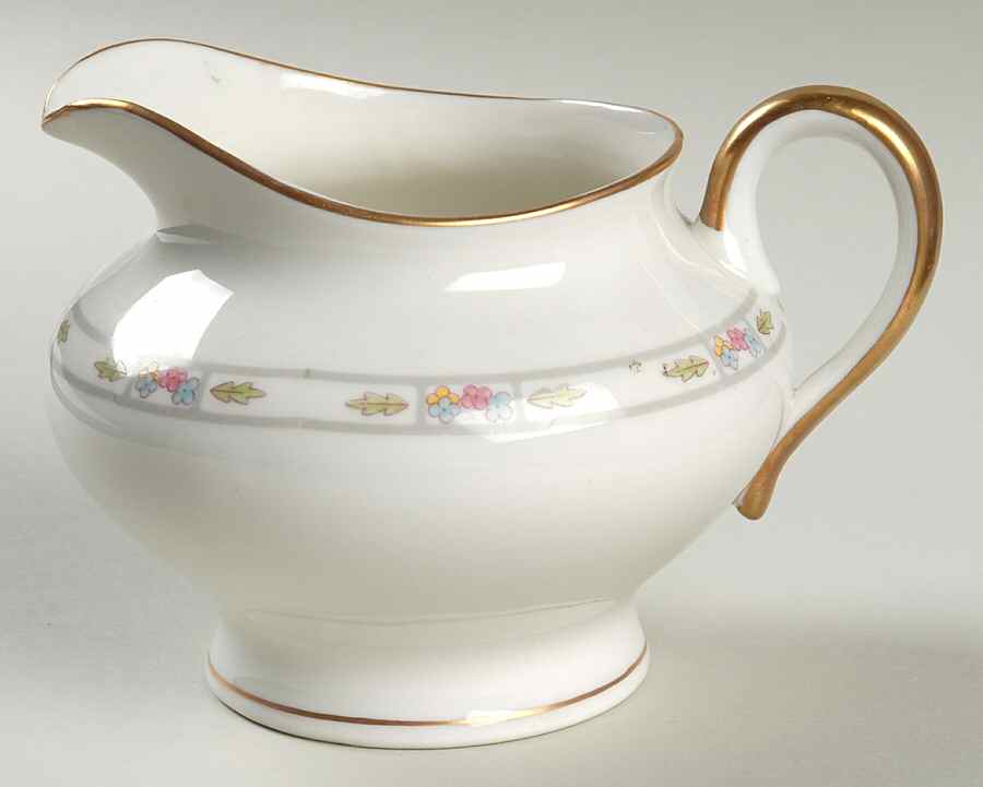 Orleans Creamer by Syracuse-1
