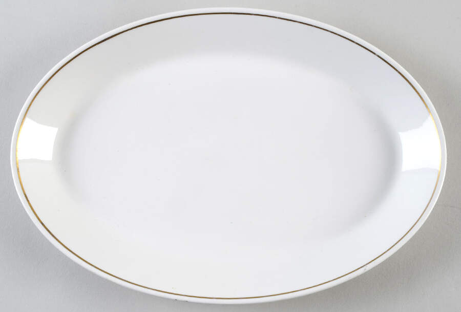 Palm Beach 11" Oval Serving Platter by Syracuse-1