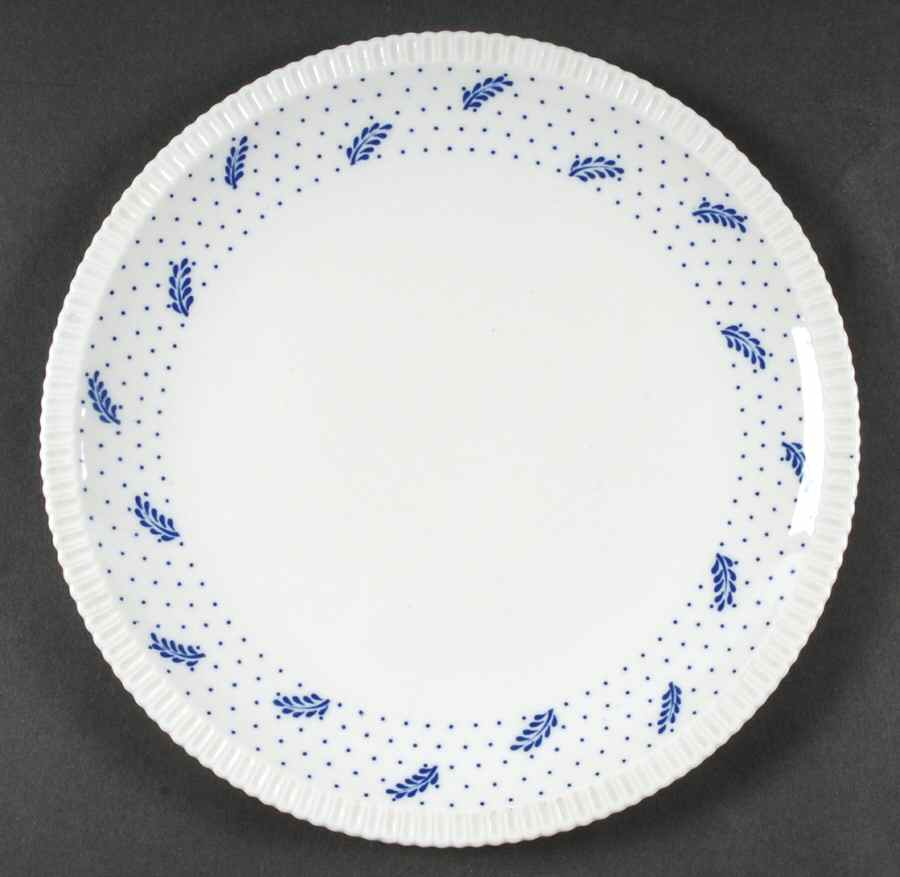 Periwinkle 11" Chop Plate (Round Platter) by Syracuse-1