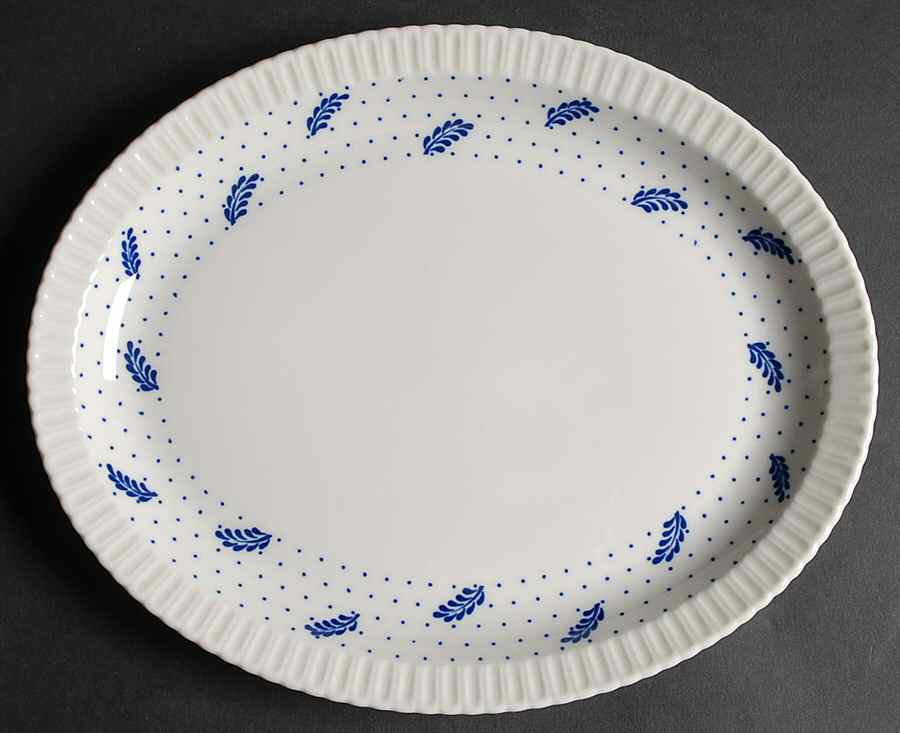 Periwinkle 11" Oval Serving Platter by Syracuse-1