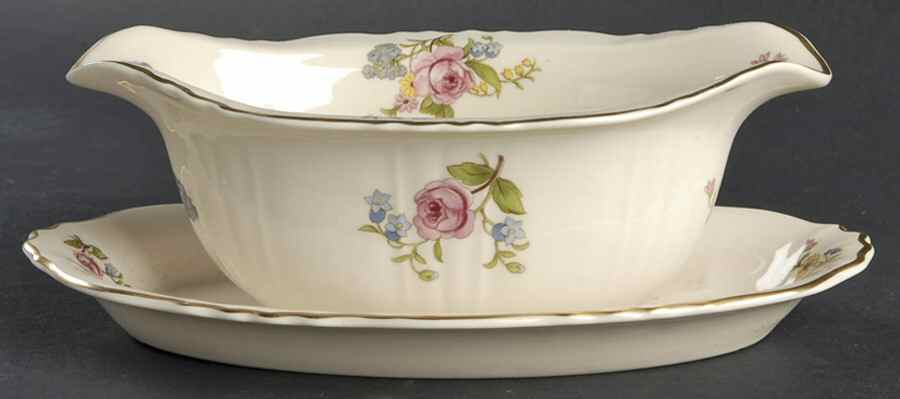 Portland Gravy Boat with Attached Underplate by Syracuse-1