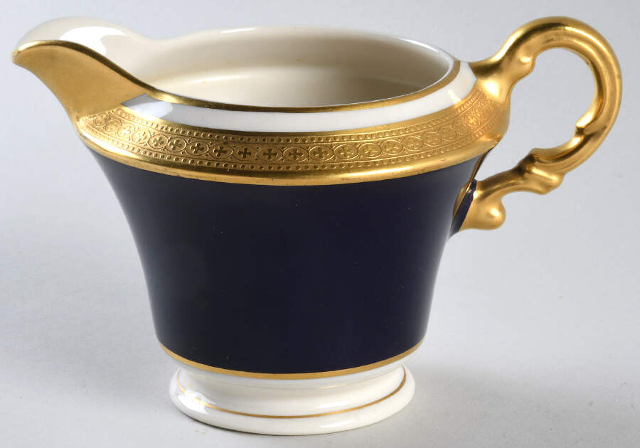 Queen Anne Creamer by Syracuse-1