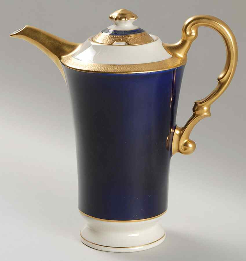 Queen Anne Coffee Pot & Lid by Syracuse-1