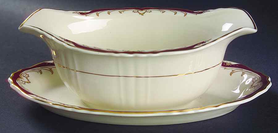Radcliffe Gravy Boat with Attached Underplate by Syracuse-1