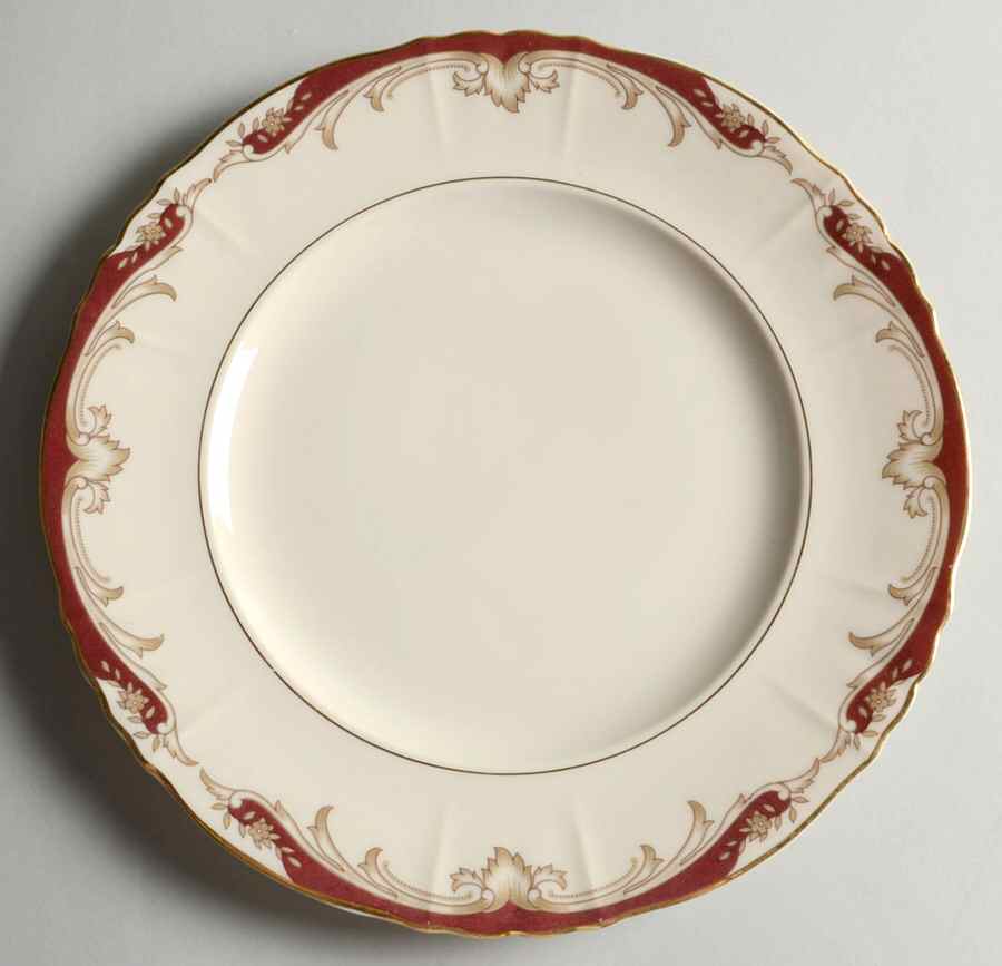 Radcliffe Luncheon Plate by Syracuse-1