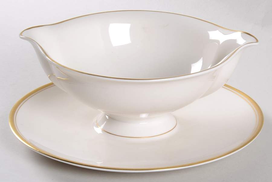 Regent Gravy Boat with Attached Underplate by Syracuse-1