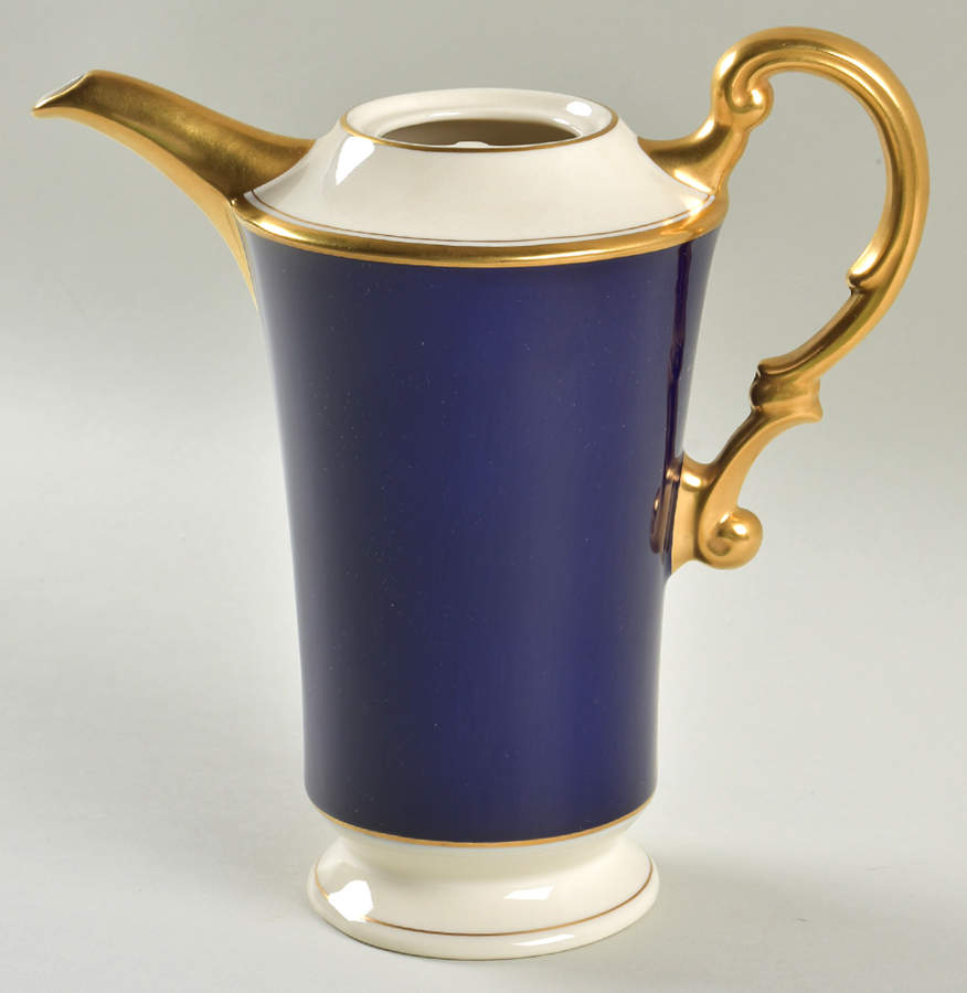 Royal Court Coffee Pot No Lid by Syracuse-1