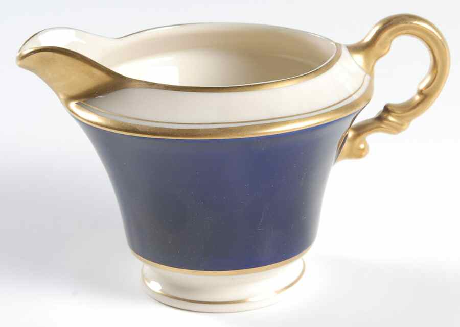 Royal Court Creamer by Syracuse-1