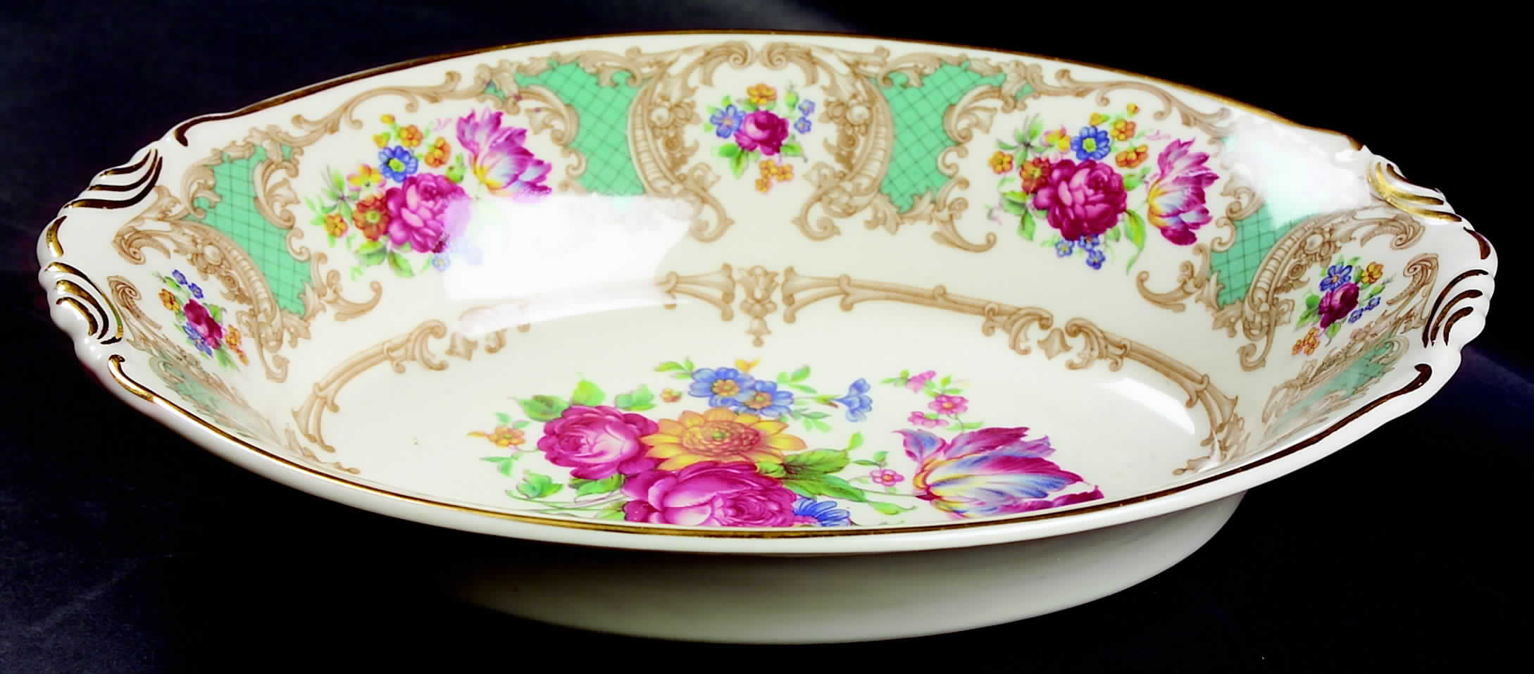 Romance Green 10" Oval Vegetable Bowl by Syracuse-1