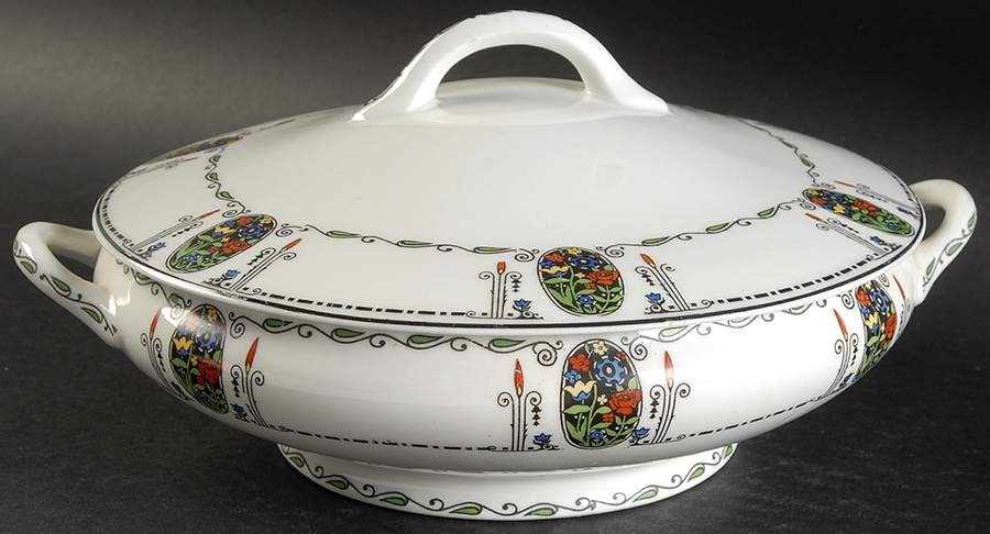 Rosemont Round Covered Vegetable by Syracuse-1