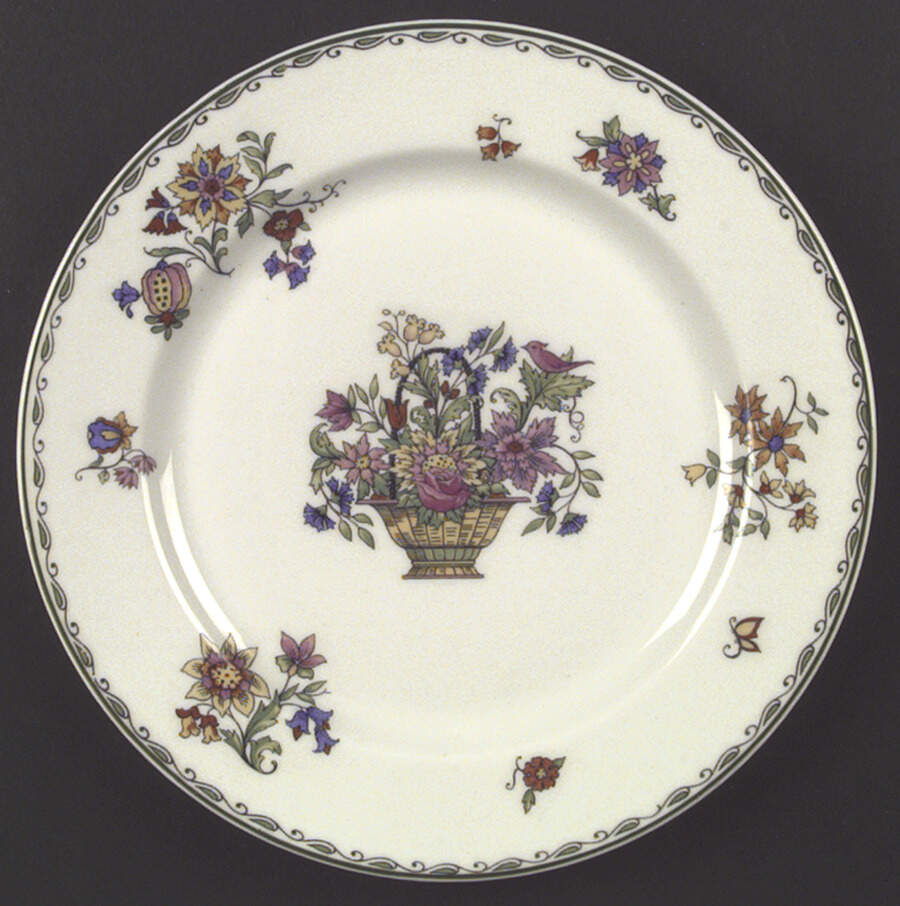 Roslyn Dinner Plate by Syracuse-1