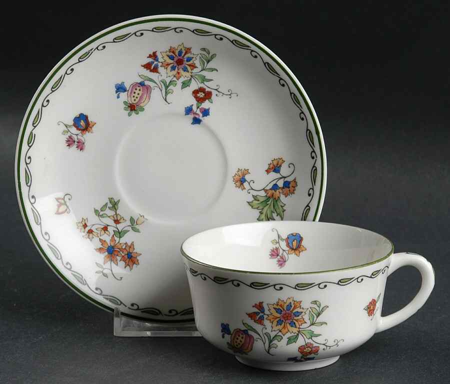 Roslyn Flat Cup & Saucer Set by Syracuse-1
