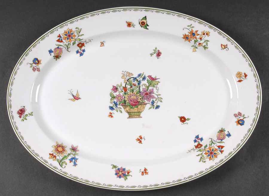 Roslyn 15" Oval Serving Platter by Syracuse-1