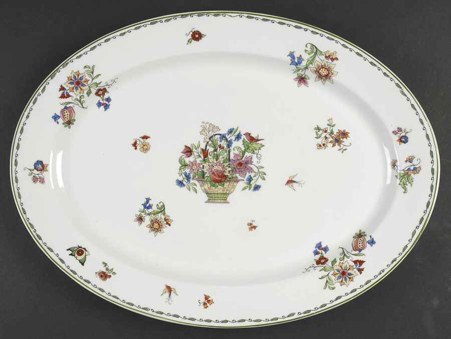 Roslyn 16" Oval Serving Platter by Syracuse-1
