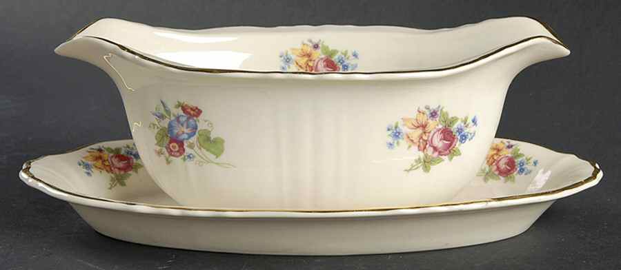Santa Rosa Gravy Boat with Attached Underplate by Syracuse-1
