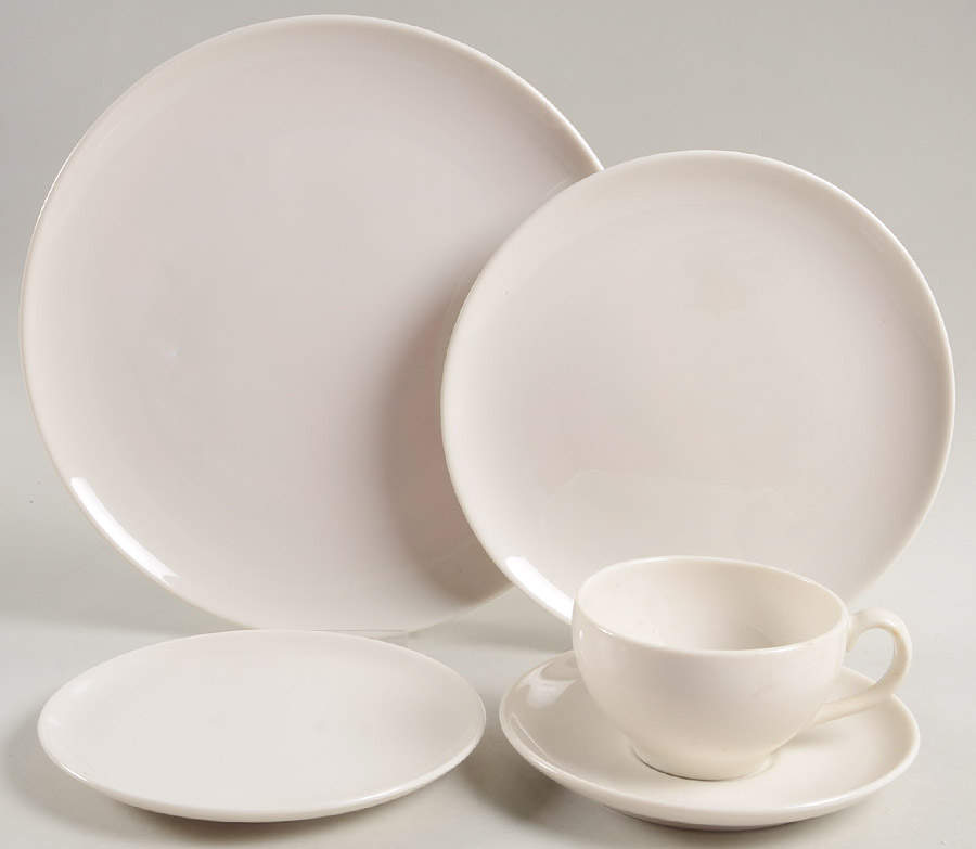 Serene 5 Piece Place Setting by Syracuse-1