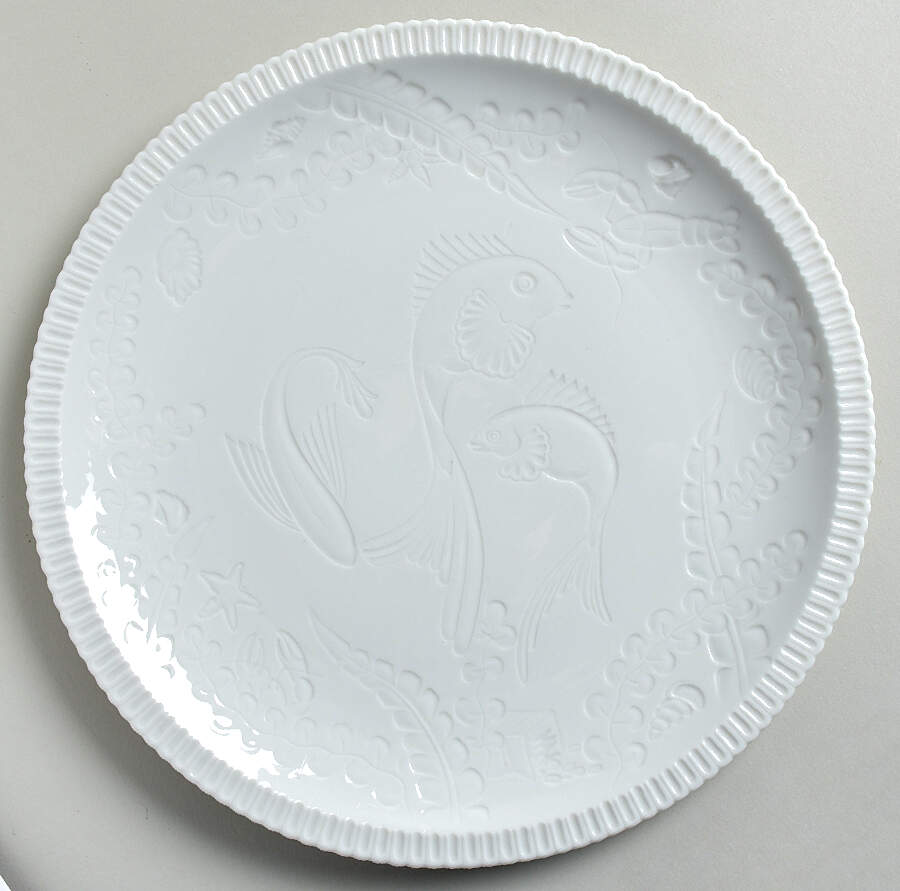 Shelledge 11" Chop Plate (Round Platter) by Syracuse-1