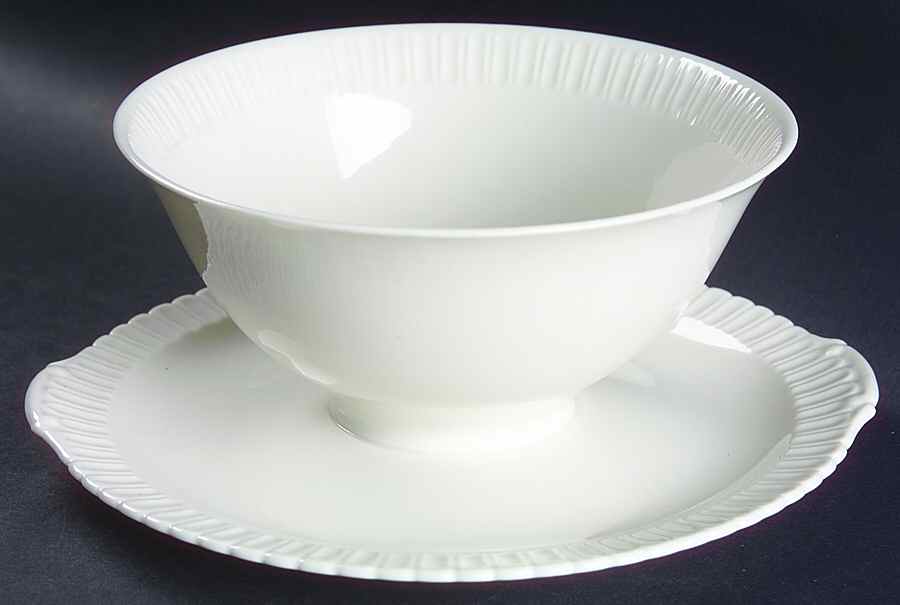 Shelledge Gravy Boat with Attached Underplate by Syracuse-1