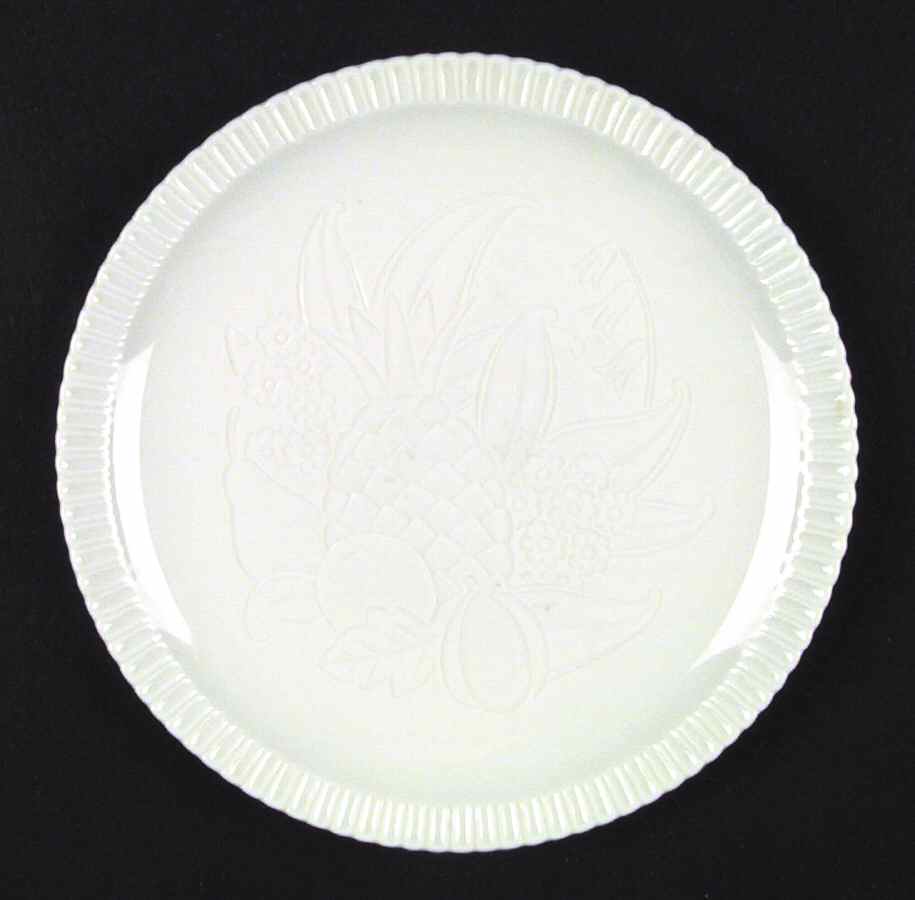 Shelledge Dinner Plate by Syracuse-1