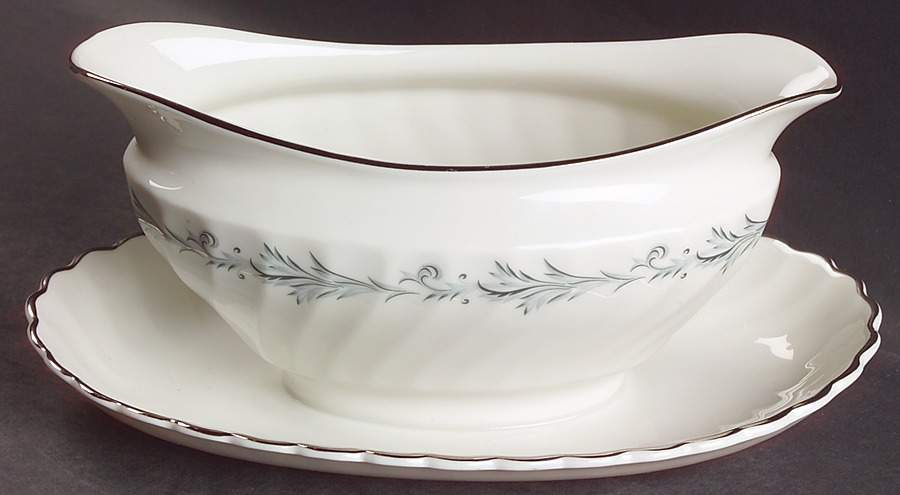 Sonata Gravy Boat with Attached Underplate by Syracuse-1