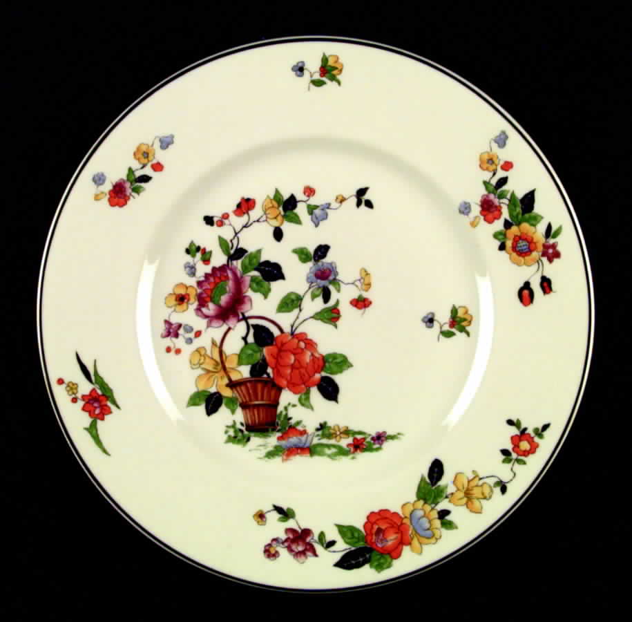 Spring Garden Dinner Plate by Syracuse-1