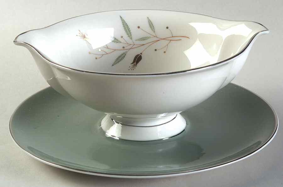Splendor (Platinum Trim) Gravy Boat with Attached Underplate by Syracuse-1