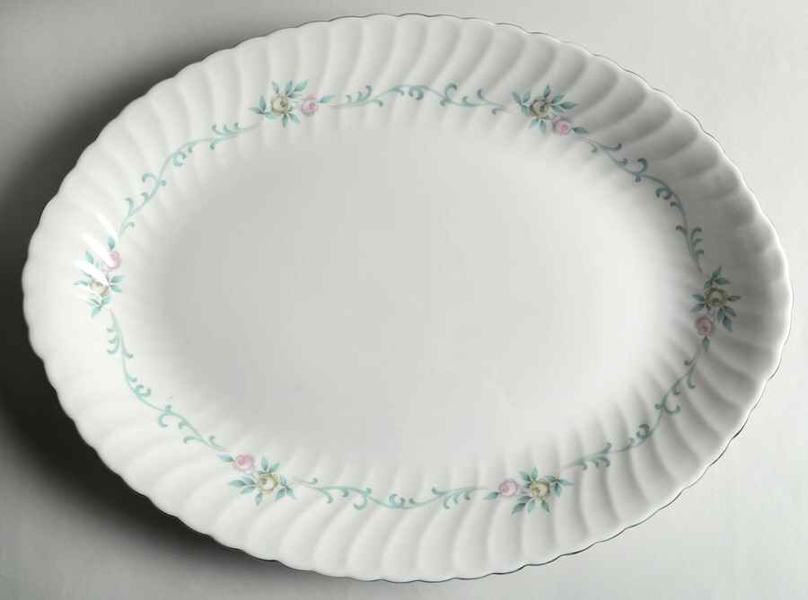 Sweetheart 16" Oval Serving Platter by Syracuse-1