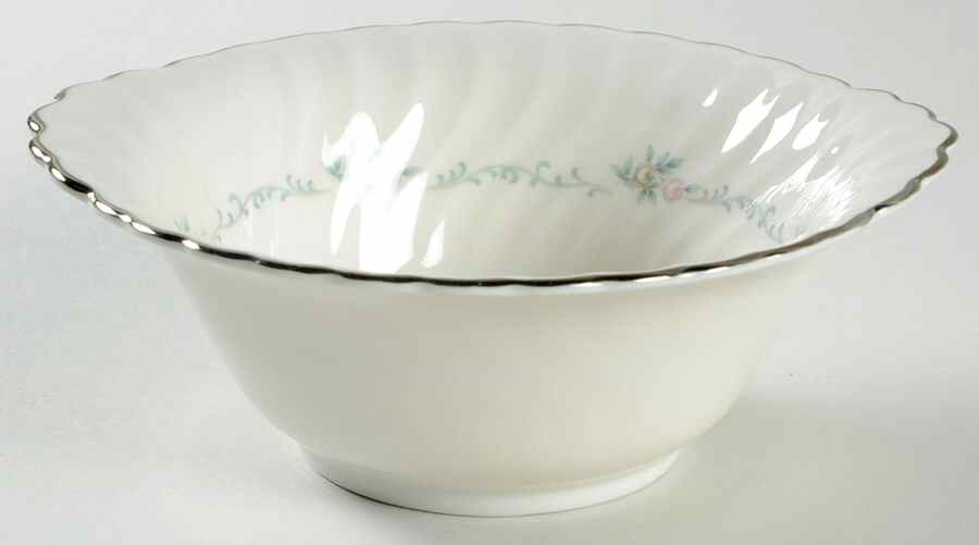 Sweetheart Lugged Cereal Bowl by Syracuse-1