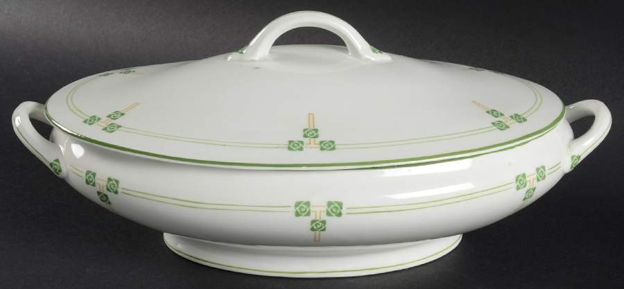 Tudor Rose Oval Covered Vegetable by Syracuse-1