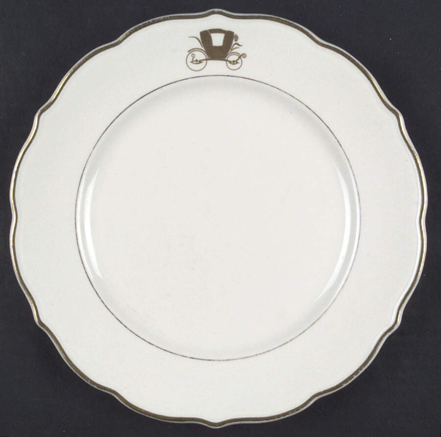 SY139 Dinner Plate by Syracuse-1