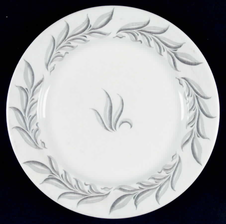 SY153  Dinner Plate by Syracuse-1