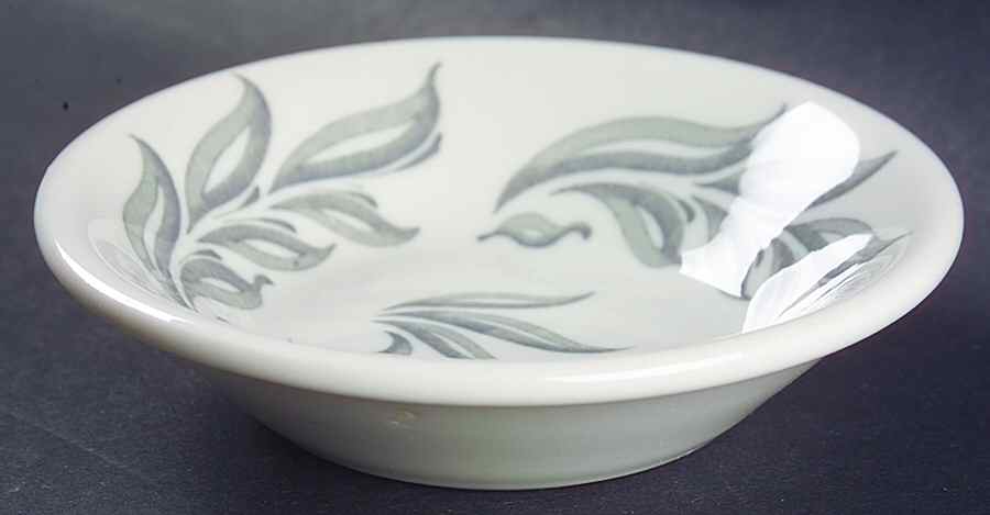 SY153  Fruit/Dessert (Sauce) Bowl by Syracuse-1