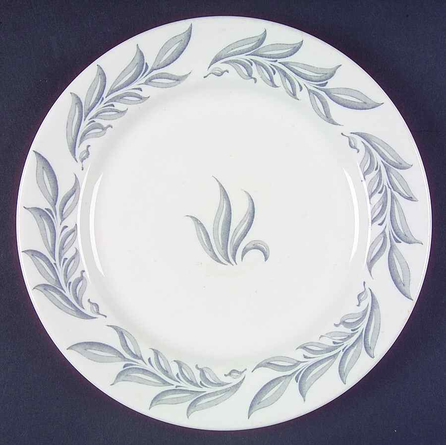 SY153  Luncheon Plate by Syracuse-1