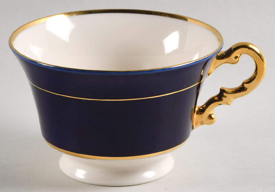 SY227 Footed Cup by Syracuse-1