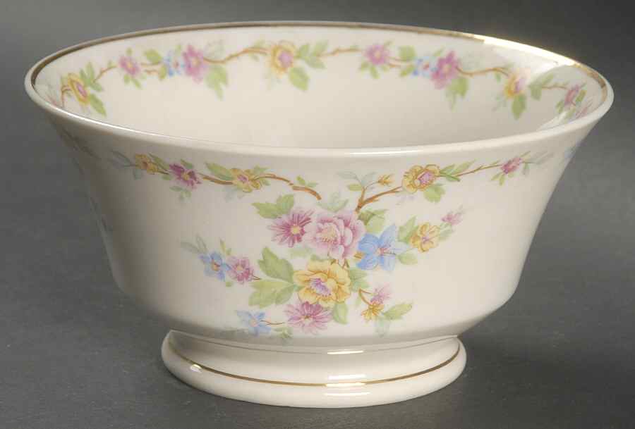 SY40 Cranberry Bowl by Syracuse-1