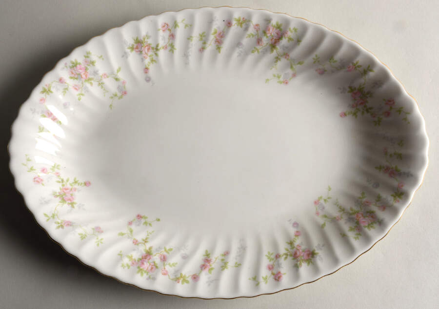 SY48 14" Oval Serving Platter by Syracuse-1
