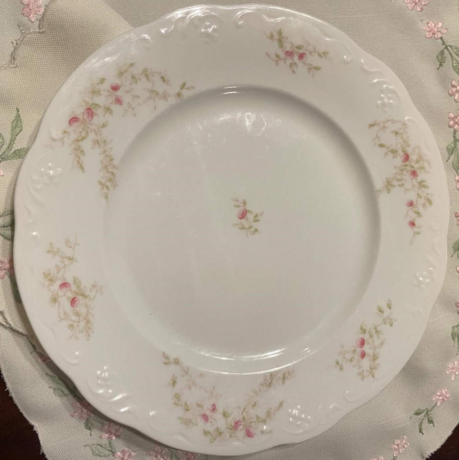 SY59 Dinner Plate by Syracuse-1