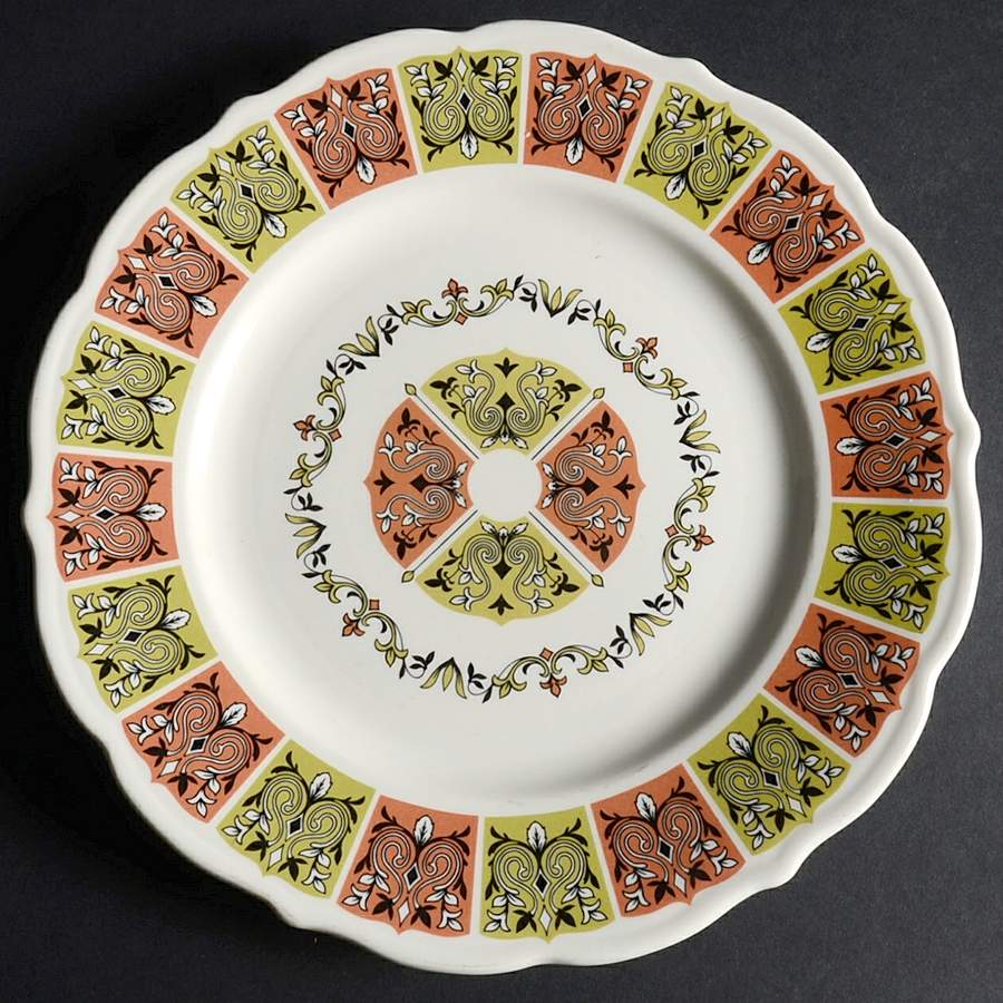 Coral 'N Jade Luncheon Plate by Syracuse-1
