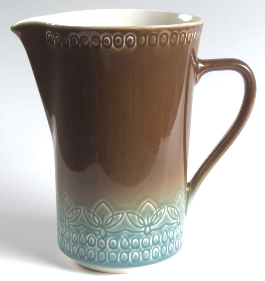 Trinidad 32 Oz Pitcher by Syracuse-1