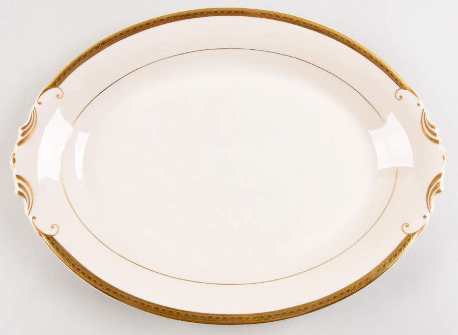 Wayne (No Color Band) 13" Oval Serving Platter by Syracuse-1