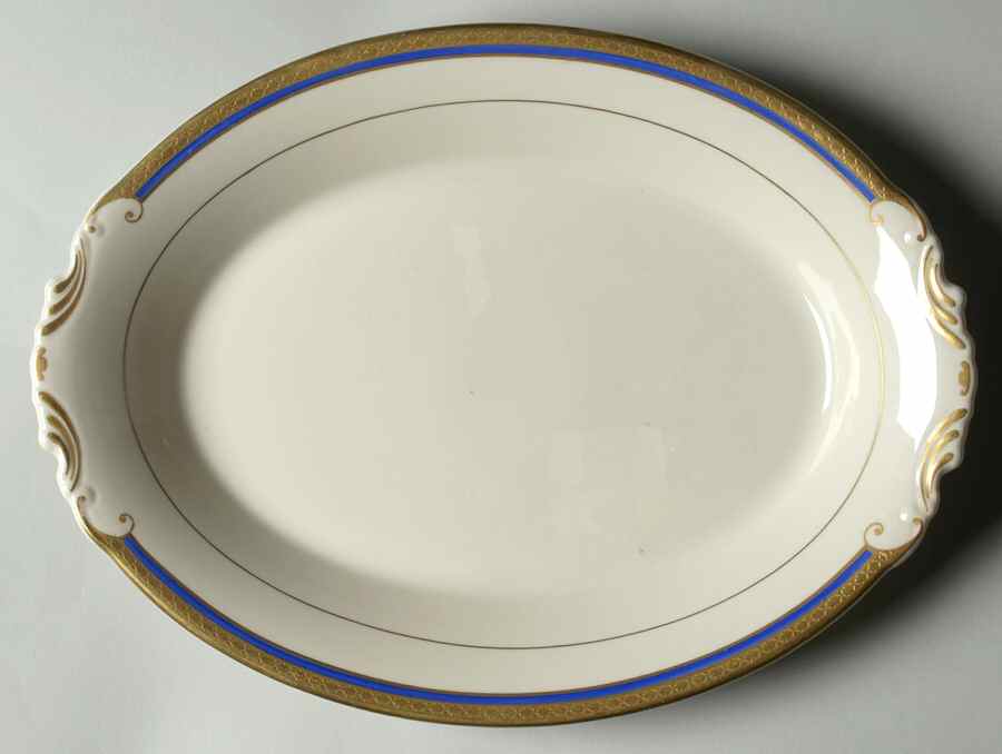 Wayne Blue (Fine China) 12" Oval Serving Platter by Syracuse-1