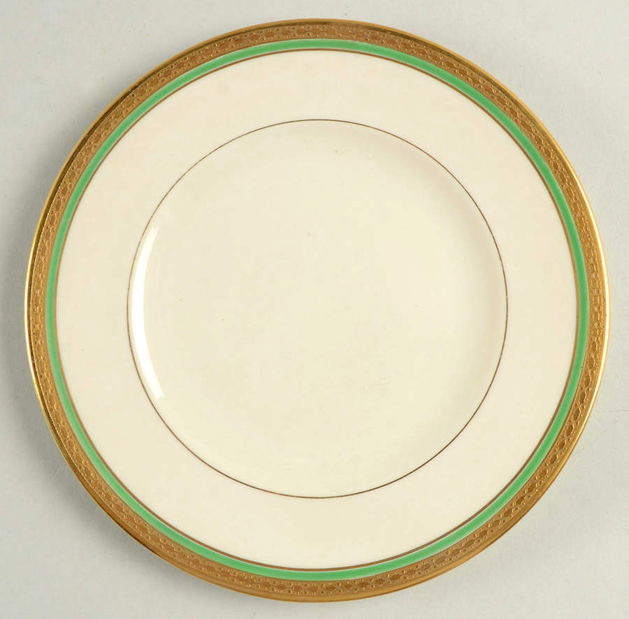 Wayne Green Dessert/Pie Plate by Syracuse-1