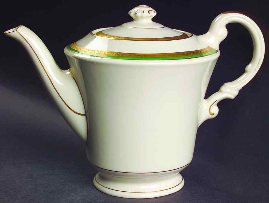 Wayne Green Teapot & Lid by Syracuse-1