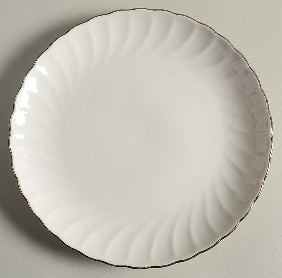 Wedding Ring Dessert/Pie Plate by Syracuse-1