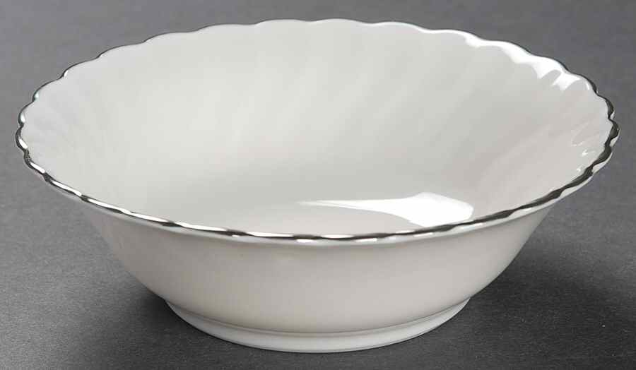 Wedding Ring Fruit/Dessert (Sauce) Bowl by Syracuse-1