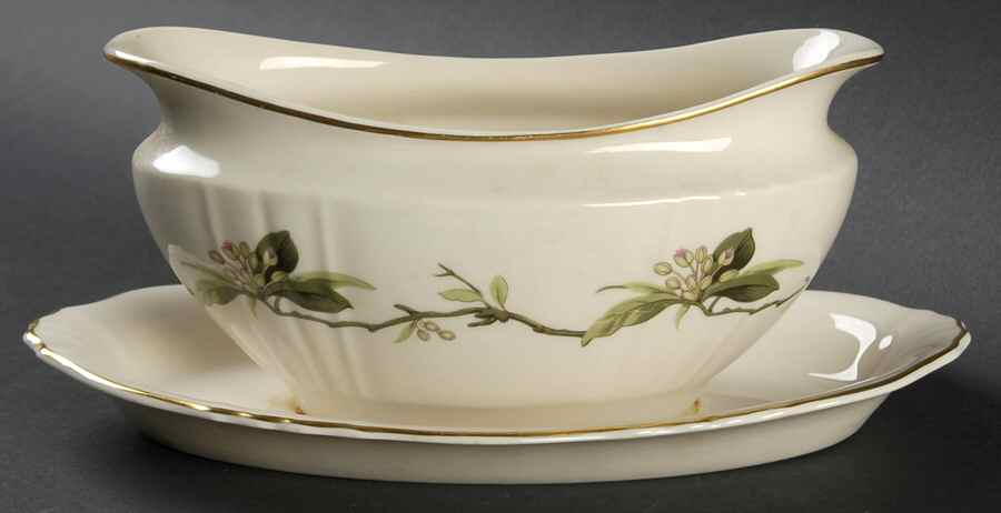 Westvale Gravy Boat with Attached Underplate by Syracuse-1