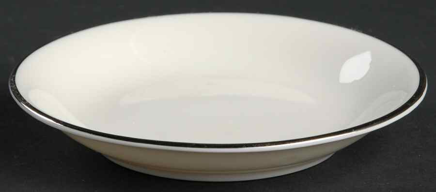 Yorktown Small Ashtray by Syracuse-1