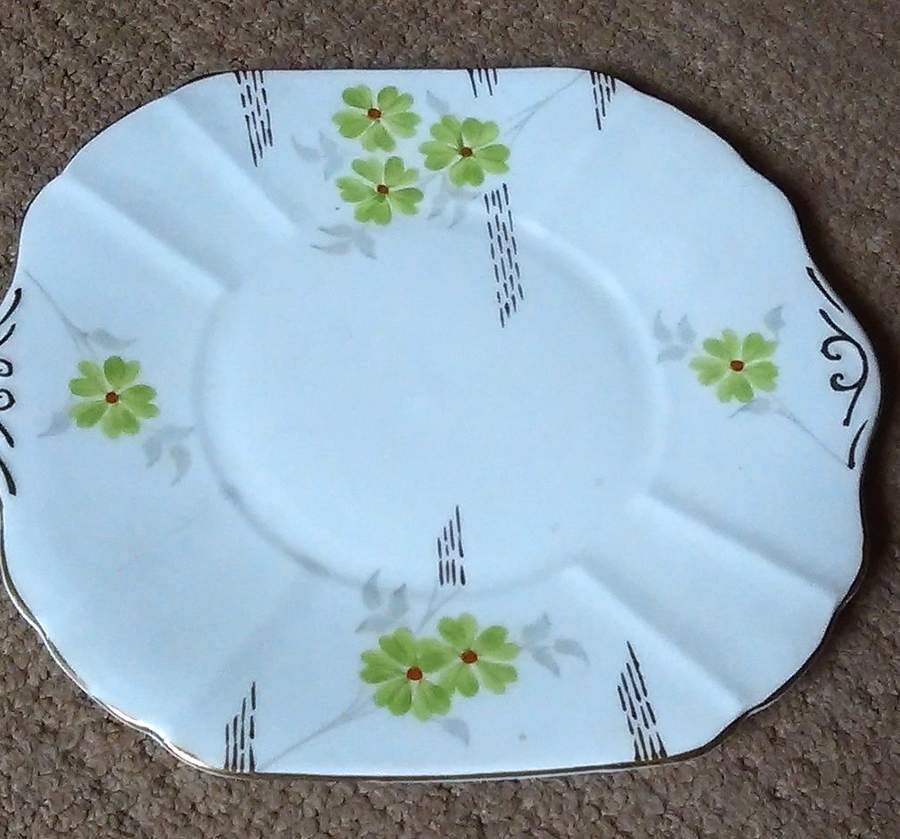 SYC1 Square Handled Cake Plate by Stanley China (ENG)-1