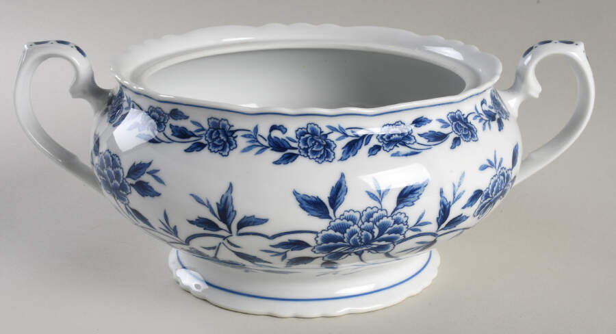 Blue Chatham Round Vegetable No Lid by Symco-1