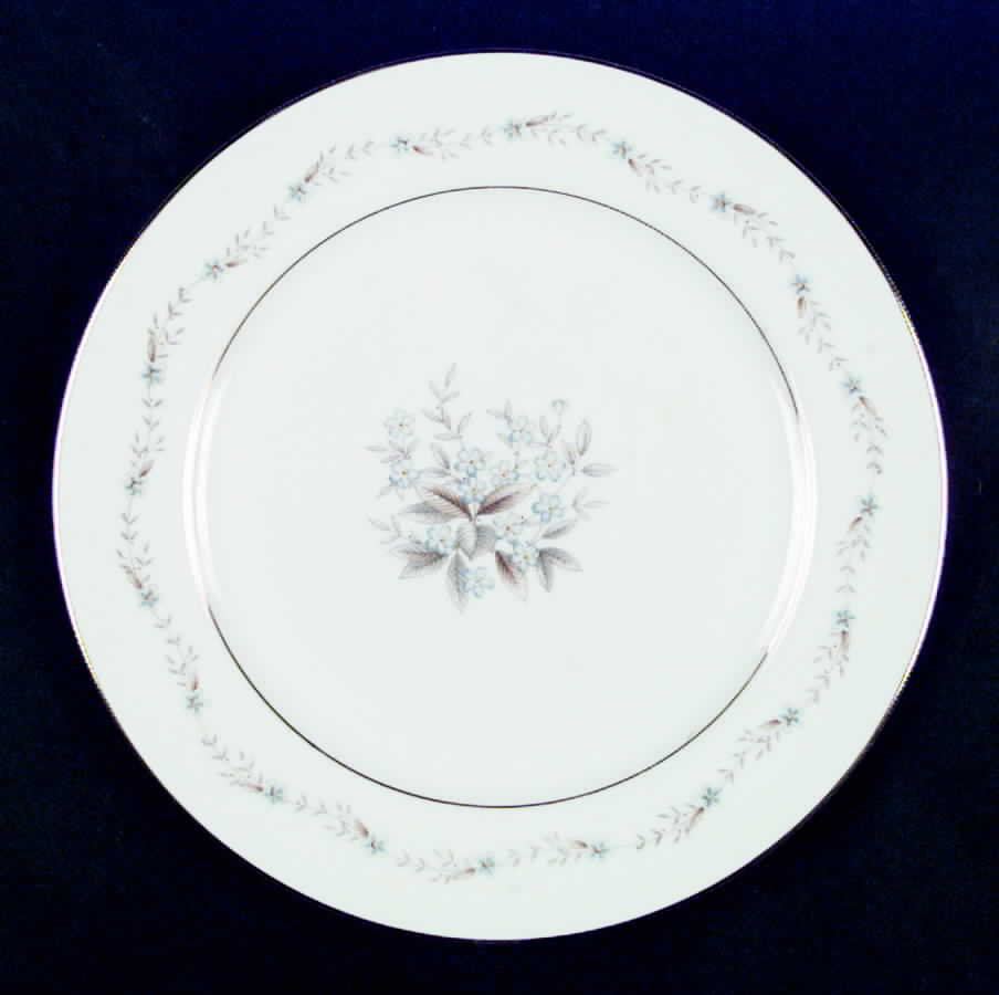 Cromwell Dinner Plate by Symco-1